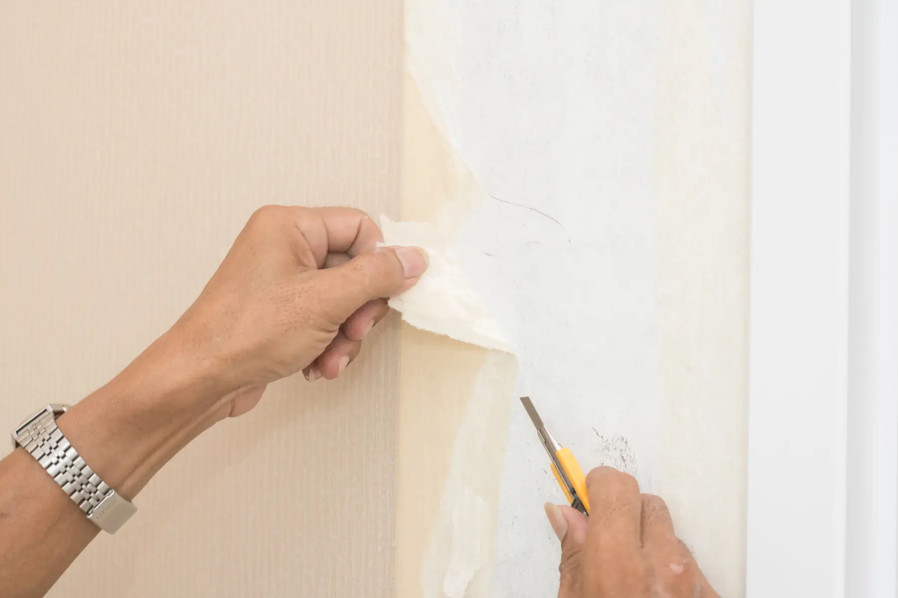 Wallpaper Removal (1)